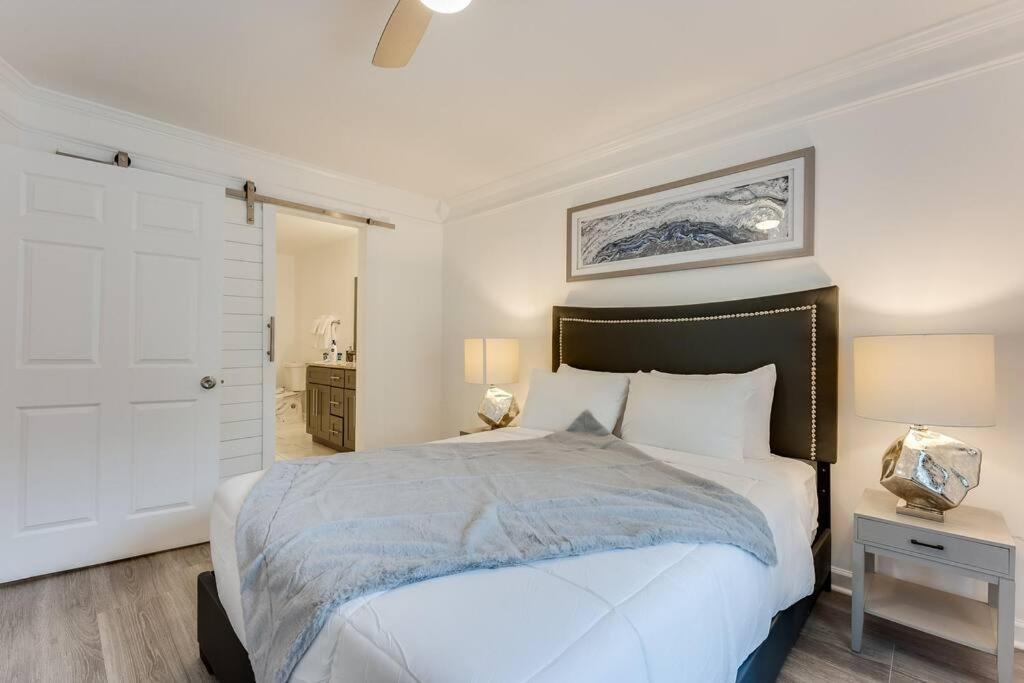 Luxury Atlanta Home - Self Check-In Pet Friendly Free Parking المظهر الخارجي الصورة