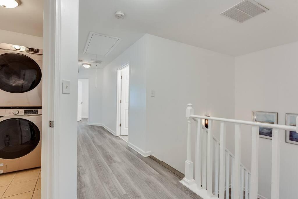 Luxury Atlanta Home - Self Check-In Pet Friendly Free Parking المظهر الخارجي الصورة